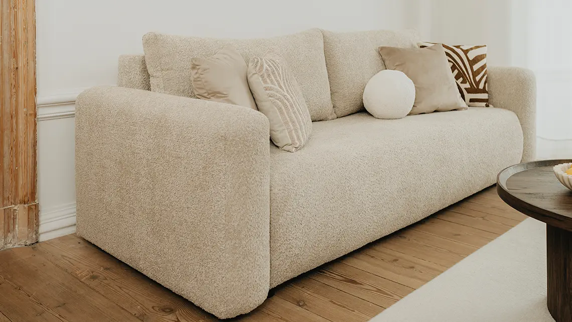 sofa-czy-naroznik--co-lepsze-do-malego-salonu